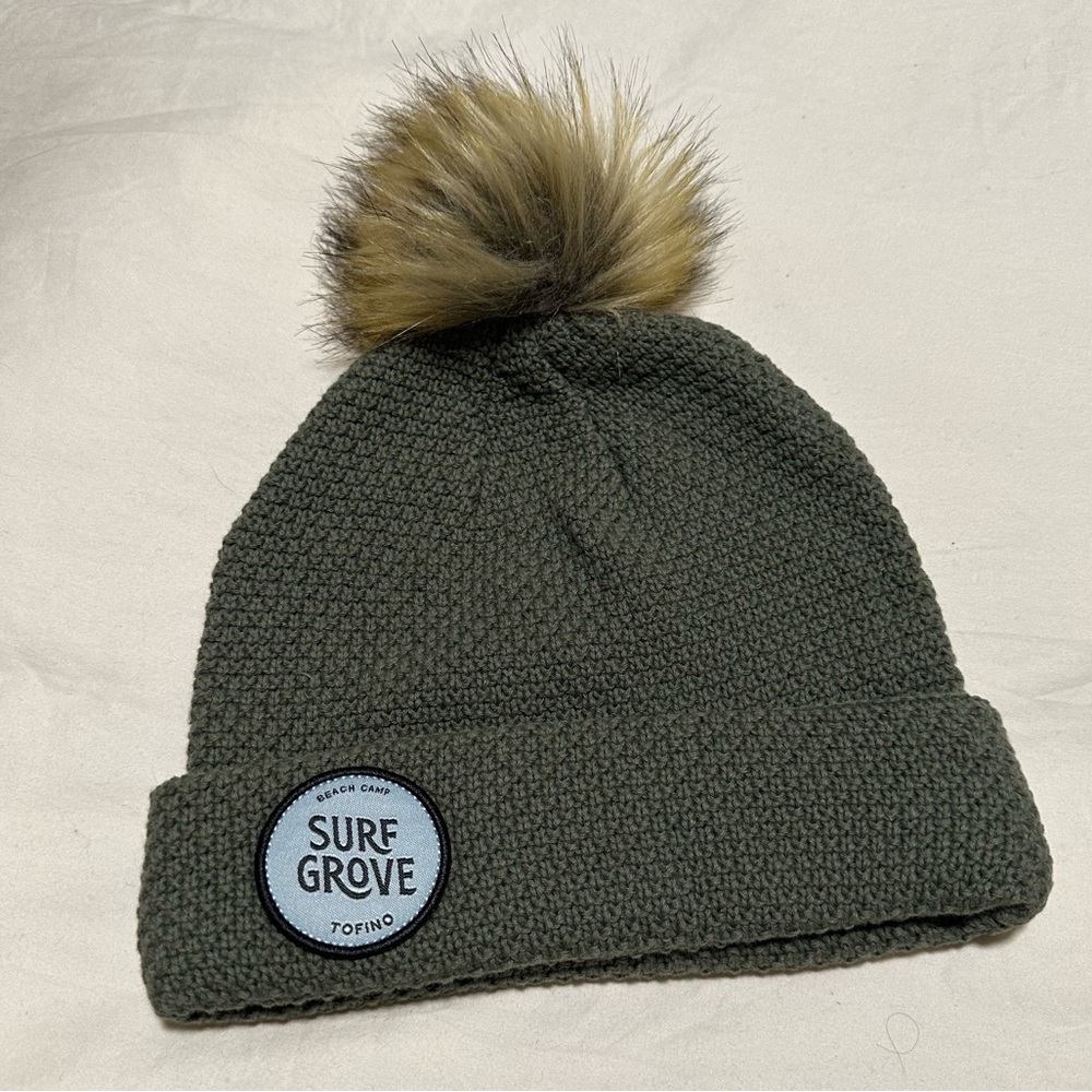 Surf Groove Knit Green Beanie with Beige Brown Puff Ball OS